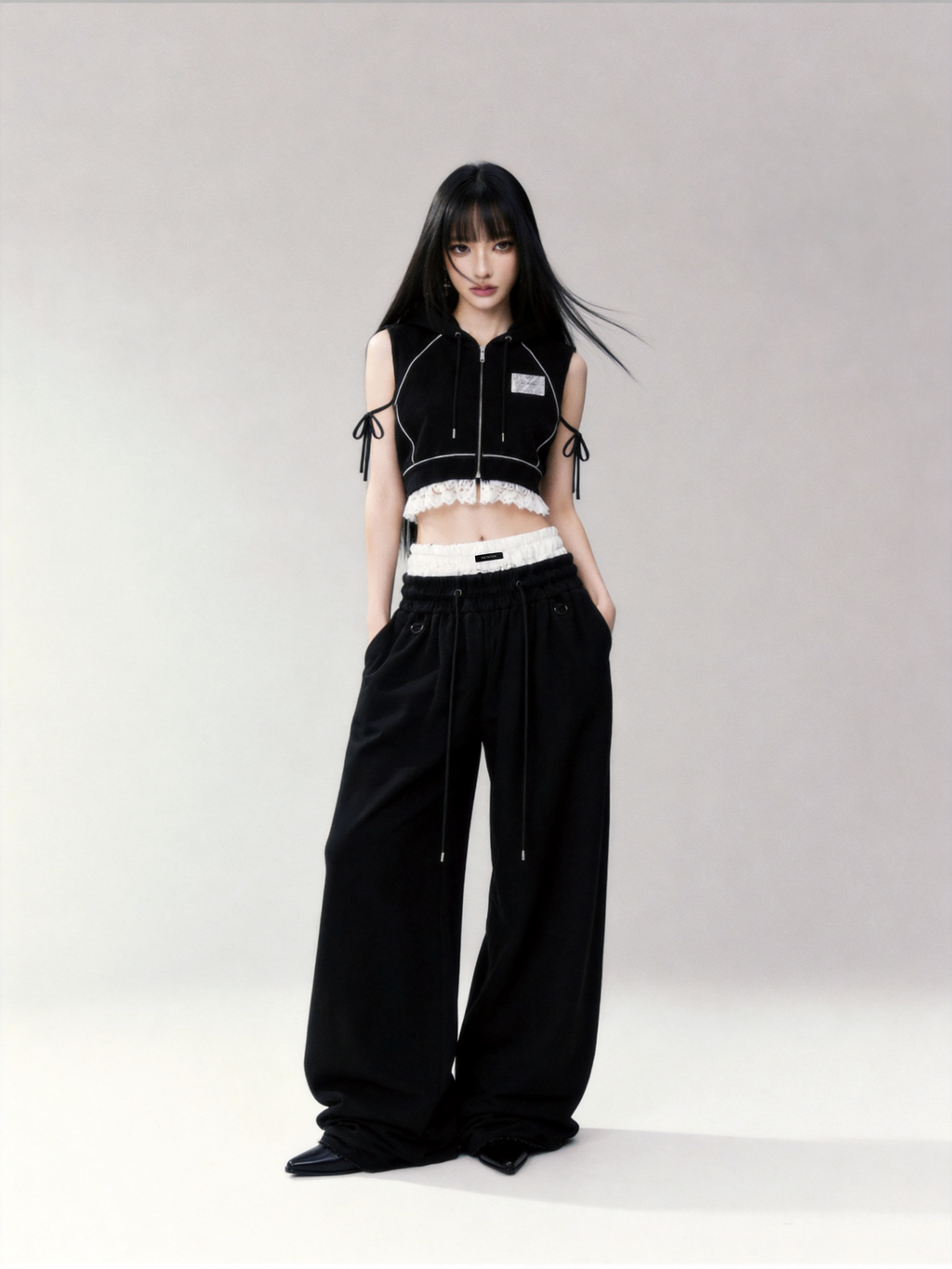 Lace Hem Sweat Pants
