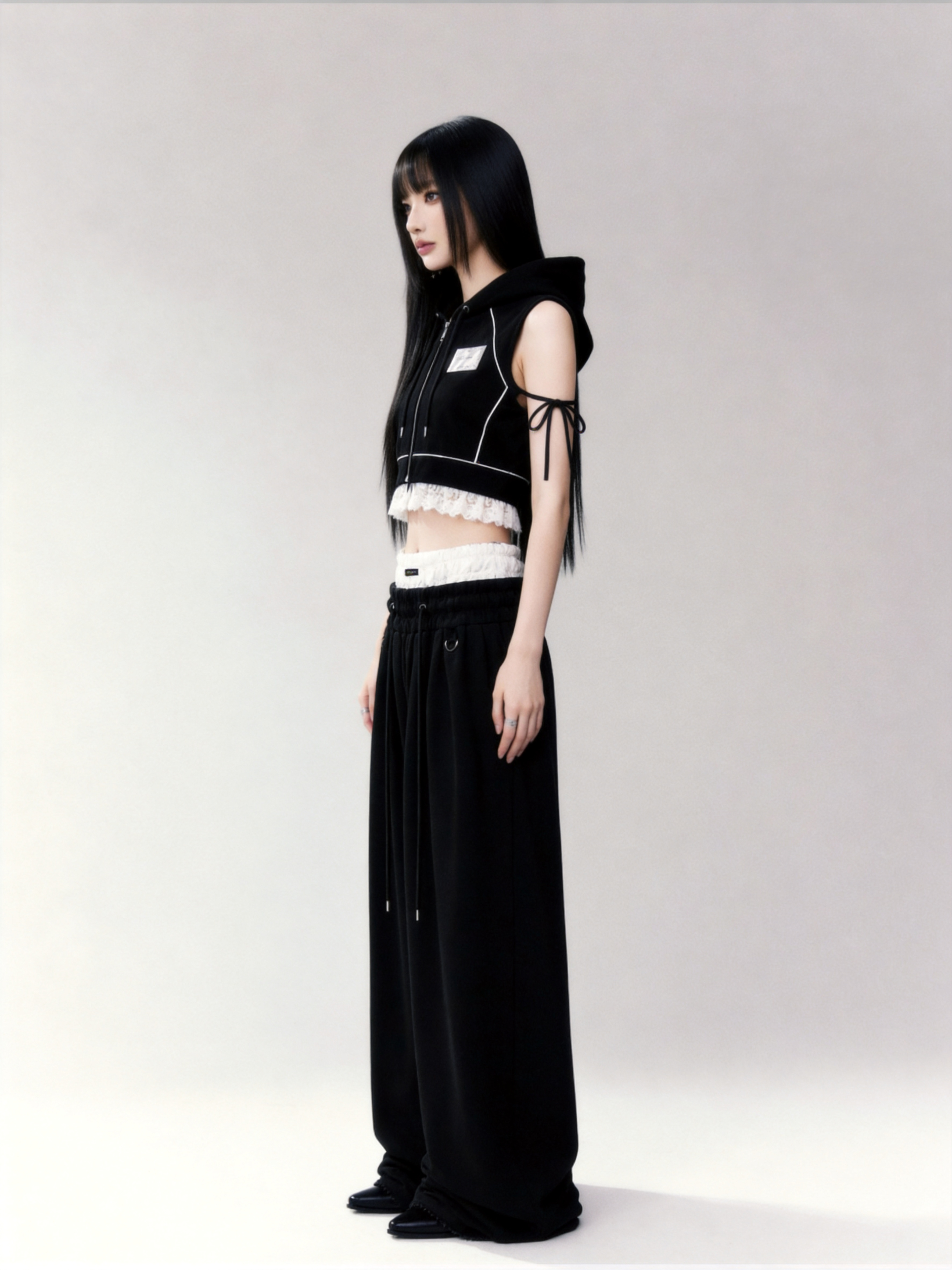 Lace Hem Sweat Pants