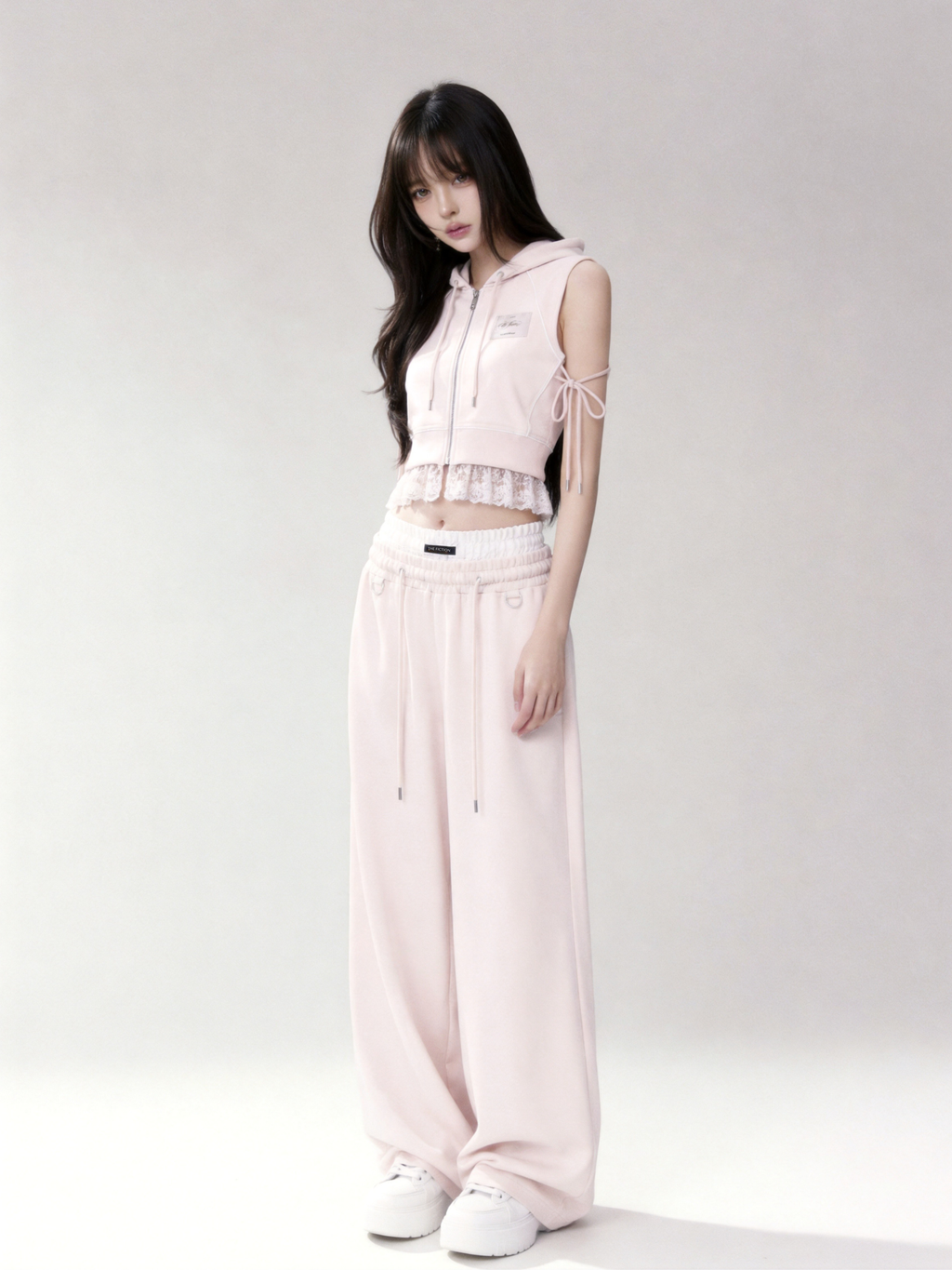 Lace Hem Sweat Pants